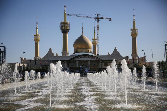 Al menos 12 muertos y 39 heridos en un ataque contra el Parlamento de Irán y el mausoleo de Jomeini