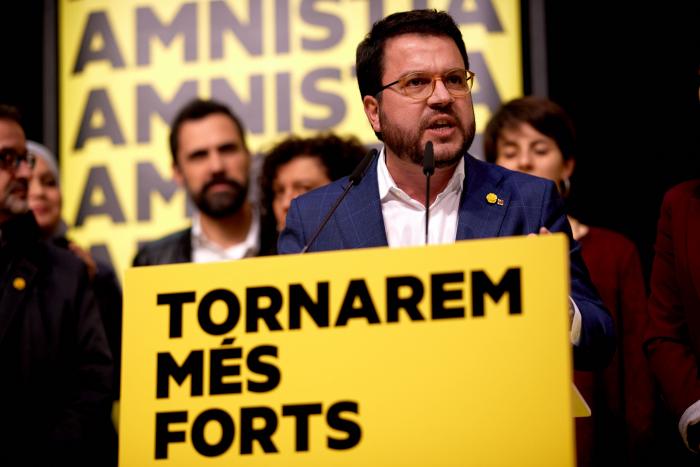 Los nuevos consellers toman posesión y Aragonès les llama a trabajar "para la Catalunya entera"