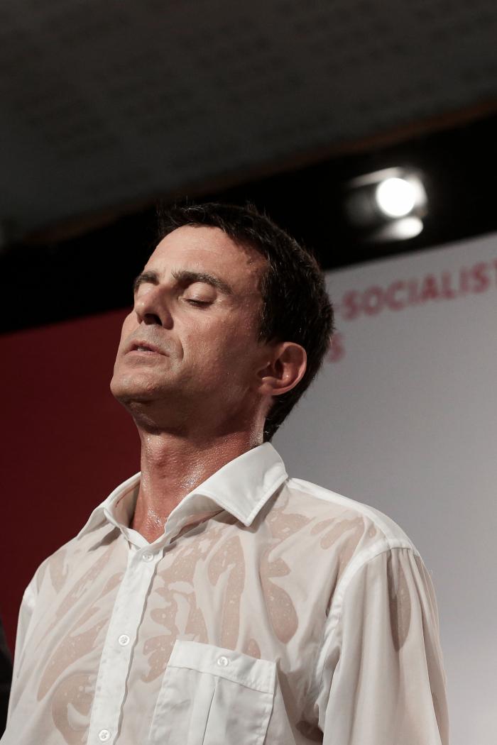 Valls atiza a Rivera por sus formas contra Sánchez: "No es el nivel..."