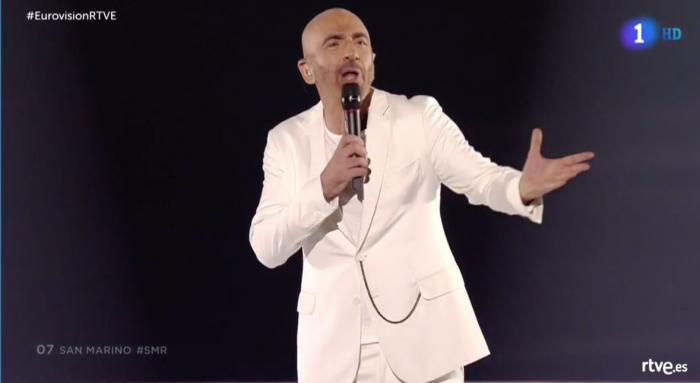 "Te das cuenta a los 5 segundos": sale la concursante de Chipre en Eurovisión al escenario y todos caen en lo mismo