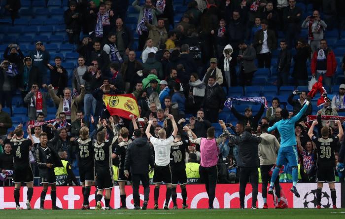 El Real Madrid cae en octavos de la Champions humillado por el Ajax (1-4)