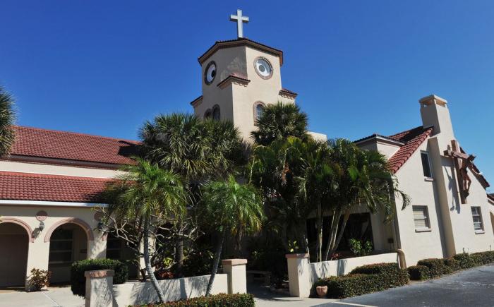 Iglesia-pollo: el éxito viral de una iglesia de Florida (FOTOS)