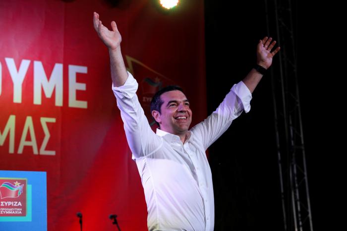 Tsipras presenta ante el Parlamento griego su plan de choque