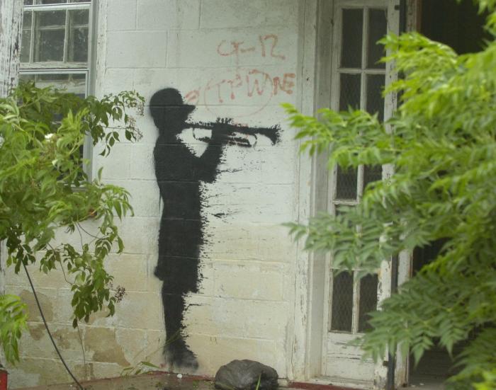 Banksy utiliza su baño para su última obra