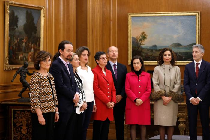 El "momentazo" de Máximo Huerta al informar en directo sobre su sucesor como Ministro de Cultura