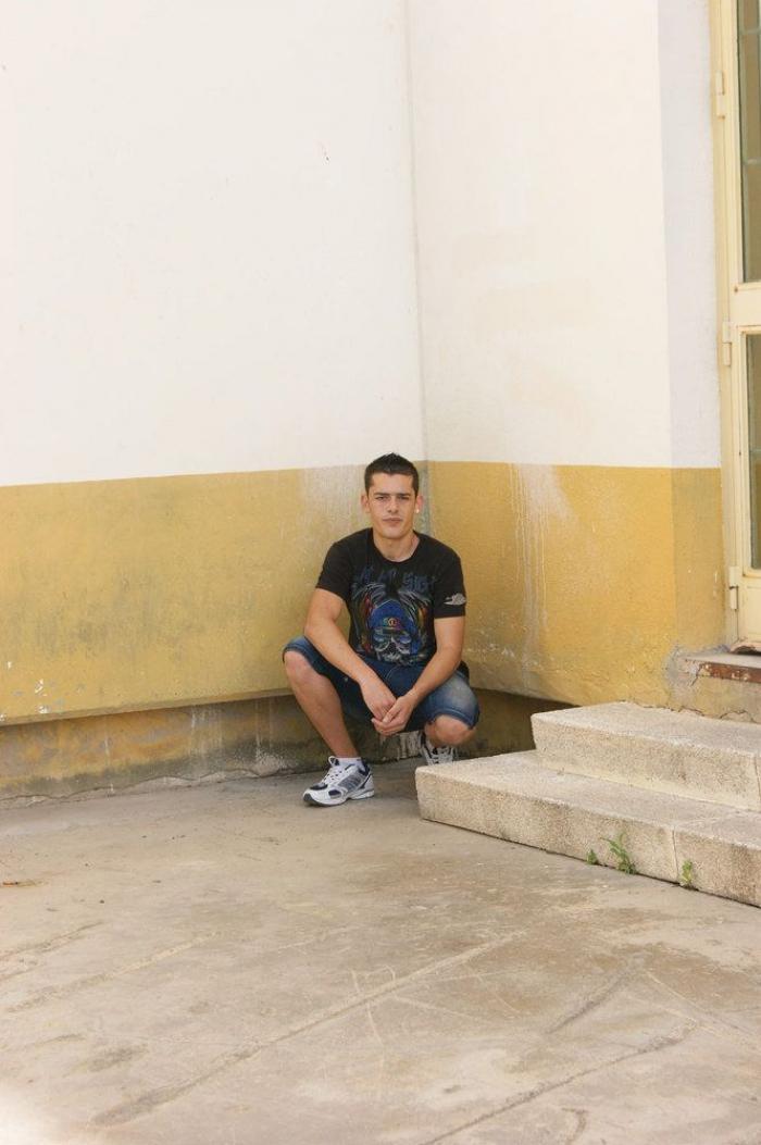 Un preso en tercer grado salva la vida a una niña que quería arrojarse al vacío en Guipúzcoa