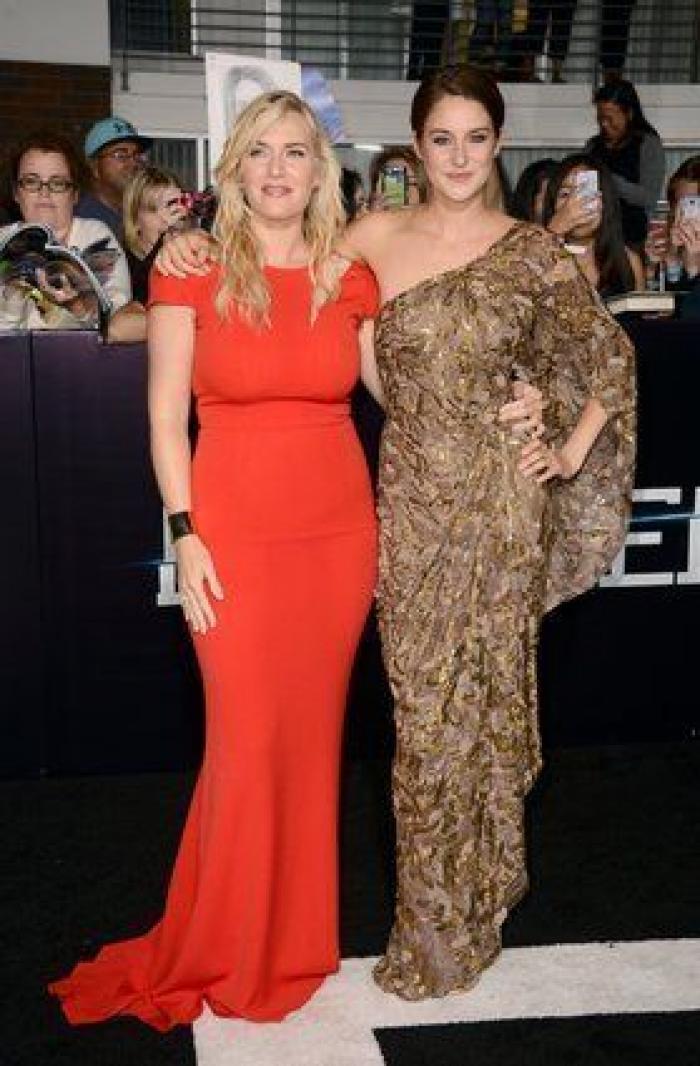 Por qué Kate Winslet y Allison Janney se besaron en una entrega de premios