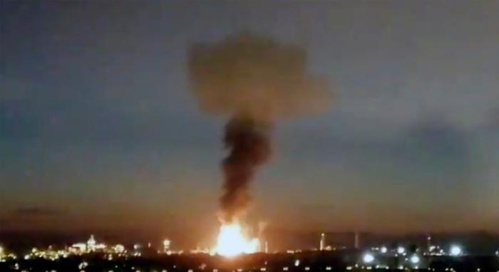 Extinguido el fuego en el depósito donde se originó la explosión en la petroquímica de Tarragona