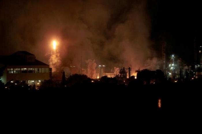 Extinguido el fuego en el depósito donde se originó la explosión en la petroquímica de Tarragona