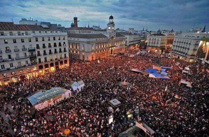 La España incendiaria: política en tiempos de Twitter