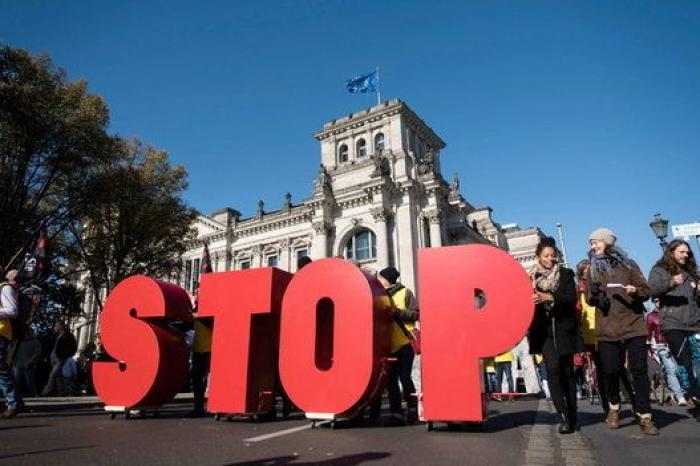 Centroeuropa se echa a la calle contra el TTIP (FOTOS)