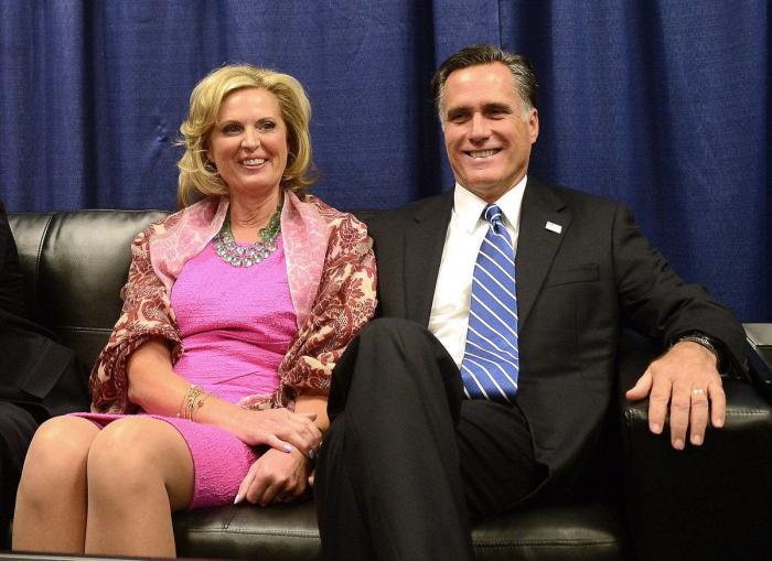 Debate en fucsia: Michelle Obama y Anne Romney, en el segundo cara a cara de candidatos (FOTOS)