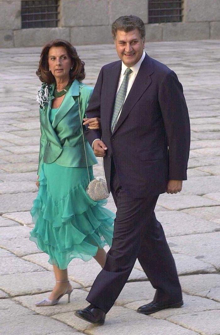 Aznar, fiel a su estilo, usa dos gruesas palabras para definir los indultos