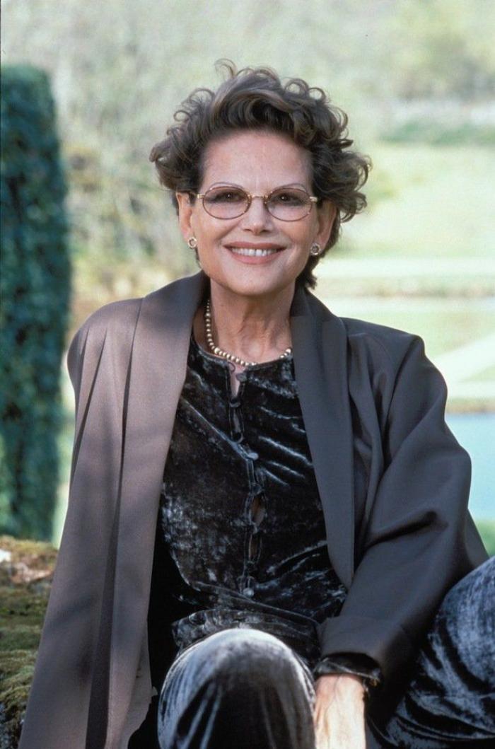 Claudia Cardinale cumple 75 sonrientes, naturales y elegantes años (FOTOS)