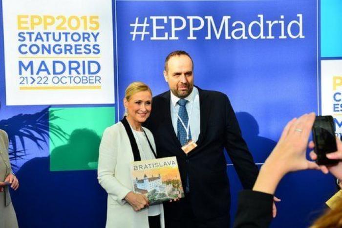 Cospedal, ante el PP Europeo: "España es la historia de una victoria frente a las adversidades"