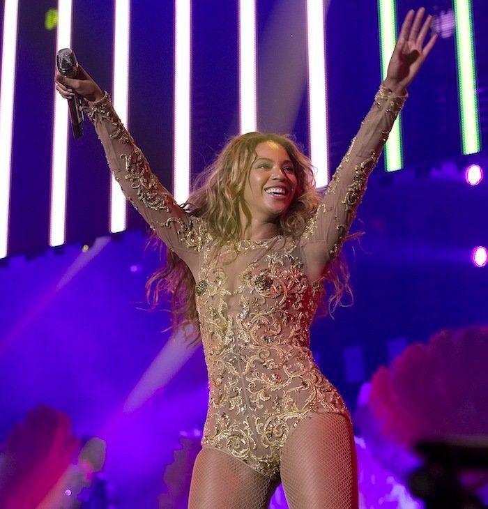 Beyoncé con pelo corto rubio (FOTOS)