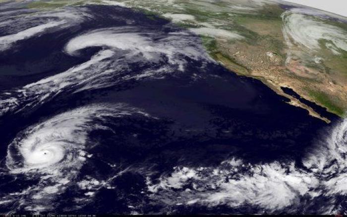 México se prepara para la llegada del huracán más potente de su historia