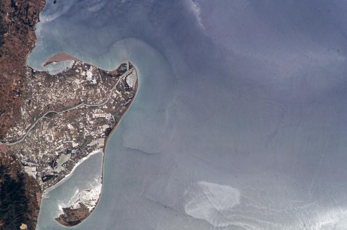 Los restos del cohete chino sin control caen en el Índico, cerca de las Maldivas