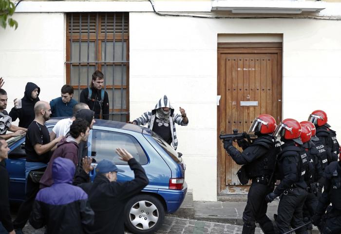 Polémica en Pamplona por el desalojo de un palacio okupa