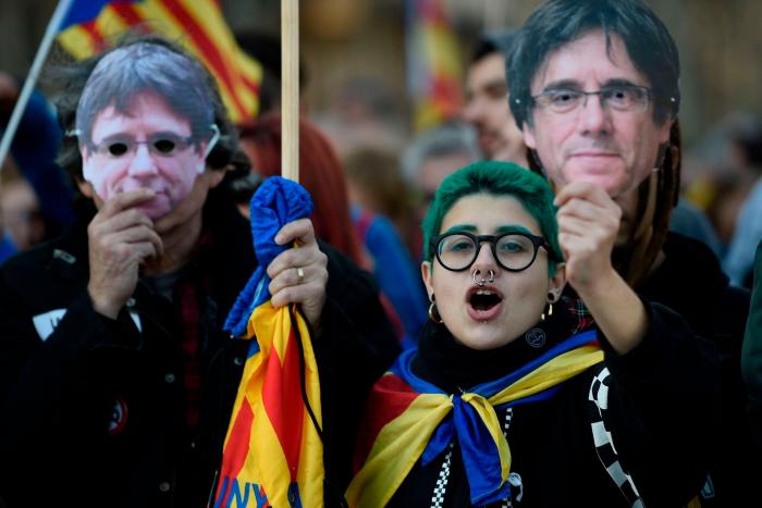 Los independentistas querían un Ejército catalán, sin mili y en la OTAN