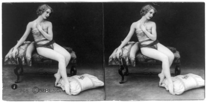 Fotos 'porno' vintage: así eran las bailarinas burlesque de los años 20 (FOTOS)