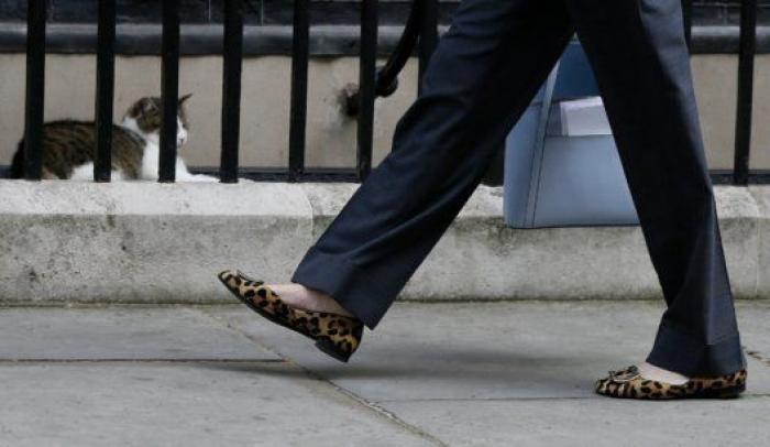 Lo que los zapatos de Theresa May esconden