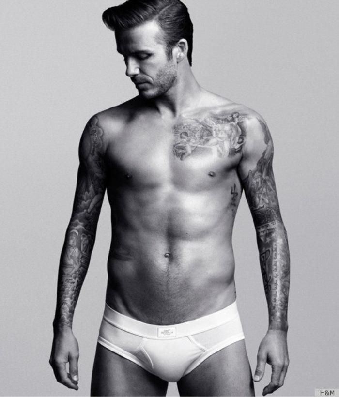 Beckham se retira del campo pero siempre le quedarán los anuncios: 39 de sus mejores fotos (FOTOS)