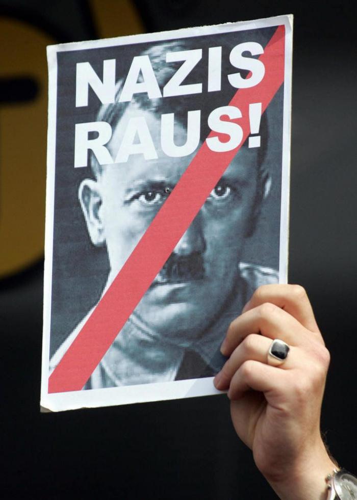Las bragas de Eva Braun, subastadas en Londres por 3.300 euros