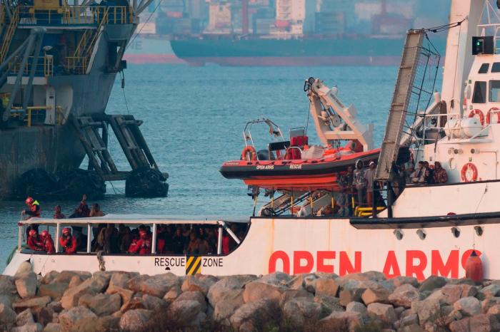 La llegada del Open Arms a Algeciras, en imágenes