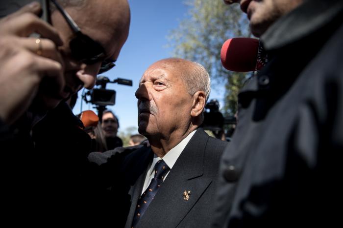 Jordi Évole hace la comparación más curiosa durante la exhumación de Franco