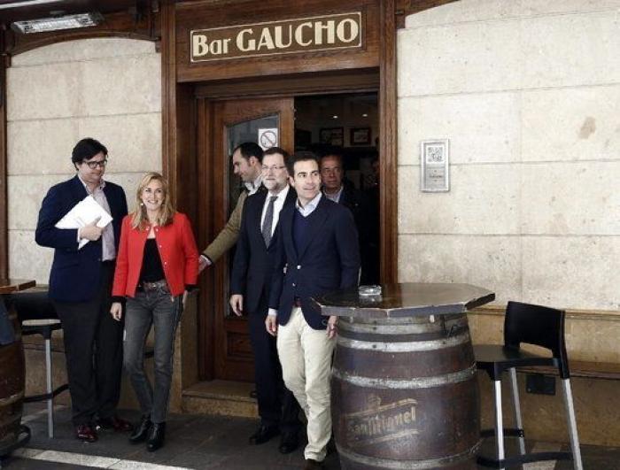 Rajoy en bici con Aguirre y Cifuentes para hacer campaña en Madrid