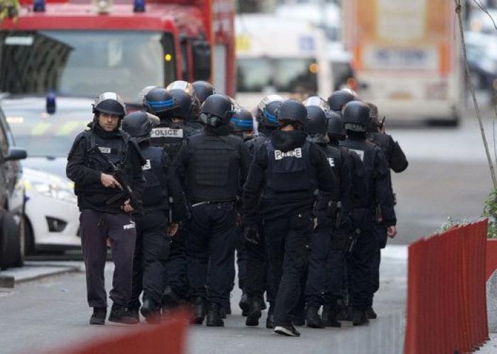 FOTOS: Operación antiterrorista en Saint-Denis para atrapar a Abdelhamid Abaaoud