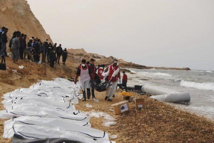 Hallan 74 cadáveres de inmigrantes frente a la costa de Libia