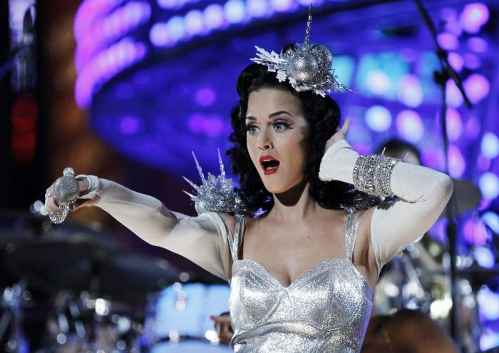 Katy Perry canta su primer villancico (y el primero de la Navidad 2015)