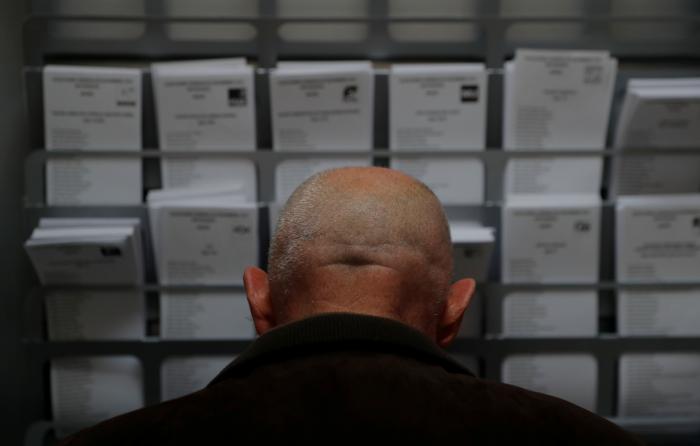 Acaba la pesadilla del voto rogado: vivir fuera ya no perjudicará tu derecho a participar