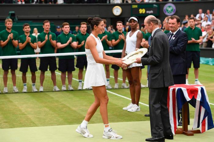 Garbiñe Muguruza gana el torneo de Wimbledon al imponerse a Venus Williams (7-5, 6-0)