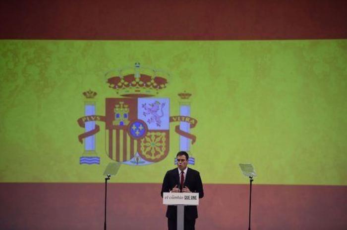 Sánchez propone un nuevo impuesto a la banca para pagar las pensiones