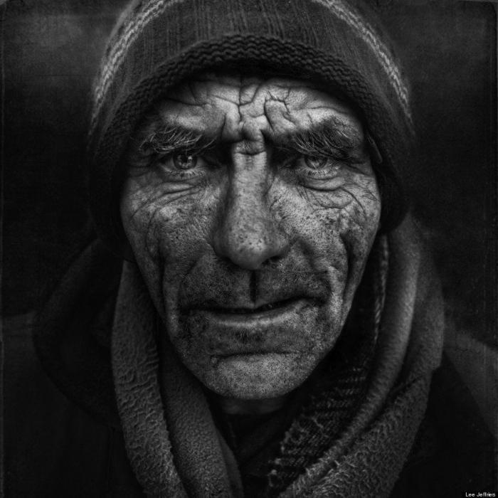 Los retratos del fotógrafo Lee Jeffries para concienciar sobre las personas sin hogar (FOTOS)