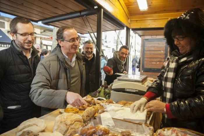 Rajoy promete eliminar el IRPF a los mayores de 65 años que sigan trabajando