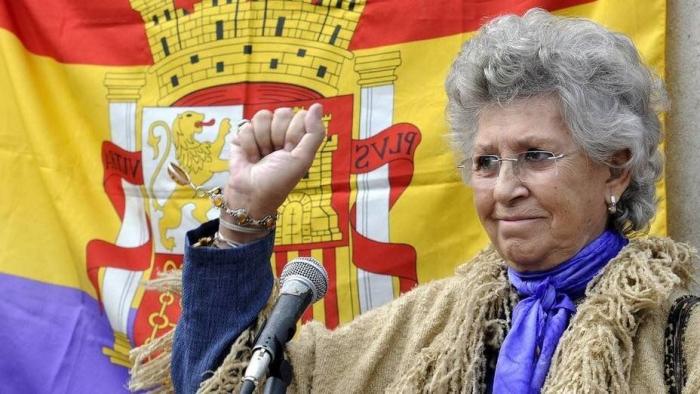 El contundente argumento de Almudena Grandes que demuestra que Podemos se "suicida" con un Gobierno de coalición