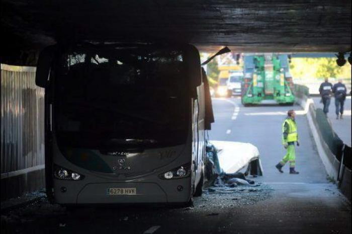 Llegan a Bilbao la mayoría de los jóvenes que viajaban en el autobús accidentado en Lille