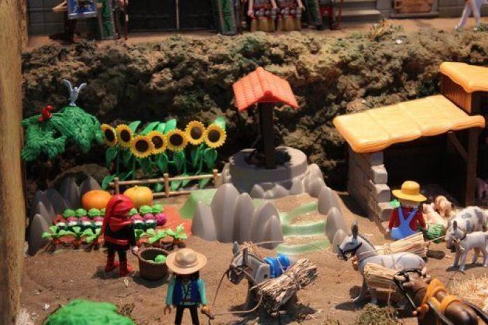 Esto sí que es montar el belén: 500 figuras de Playmobil y nueve meses de preparación (FOTOS)