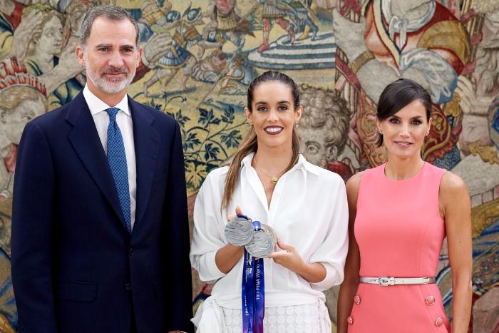 ¿Te suena de algo esa camisa de Kate Middleton? En España es todo un símbolo