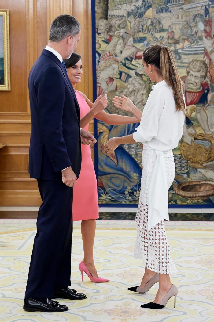 ¿Te suena de algo esa camisa de Kate Middleton? En España es todo un símbolo