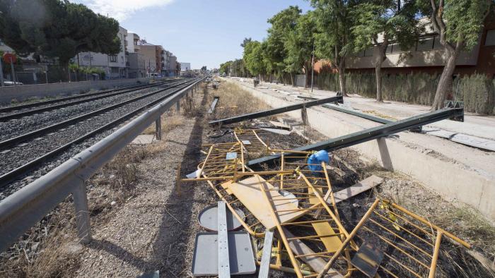 Dos días sin tren en Murcia a causa de las protestas a favor del soterramiento de las vías