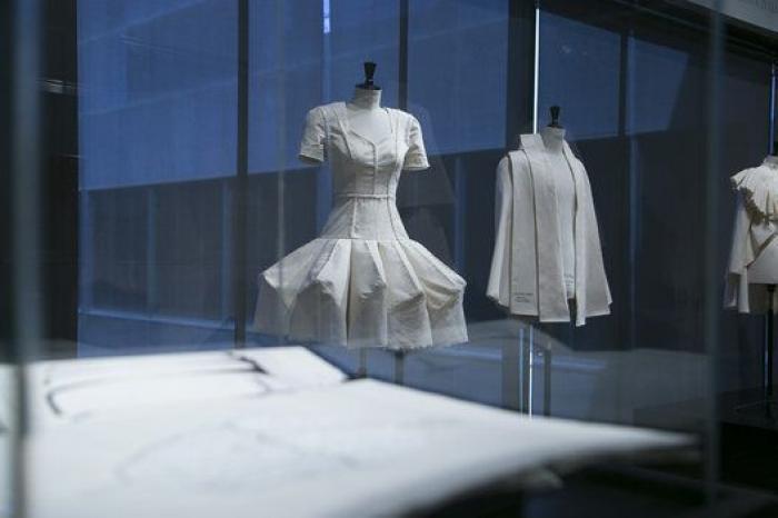 El Balenciaga de 2015: la obra del modisto español, revisitada por alumnos de diseño de moda