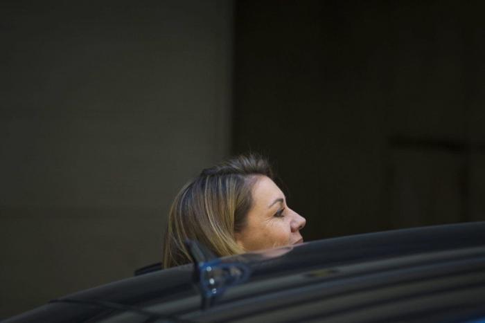 El PSOE pide explicaciones a Cospedal por el contrato de su marido en Liberbank