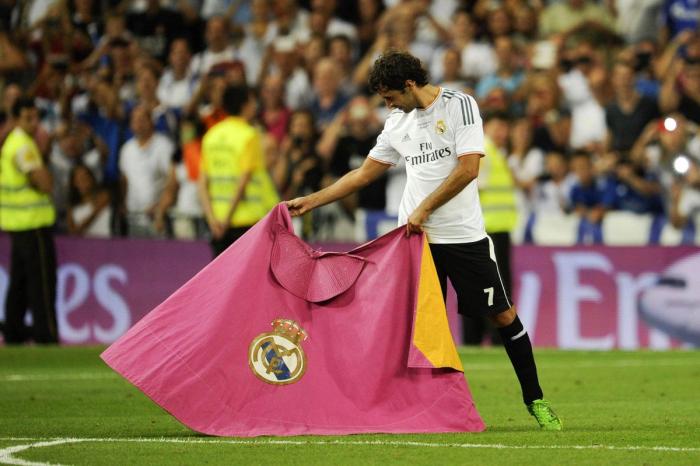 Homenaje a Raúl: Los 7 momentazos del '7' en su vuelta al Bernabéu (VÍDEOS, FOTOS)