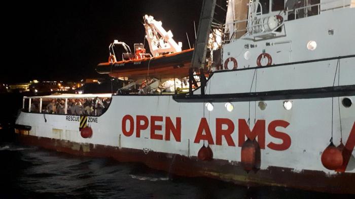 El Aita Mari, autorizado a desembarcar en Sicilia a los 78 migrantes rescatados