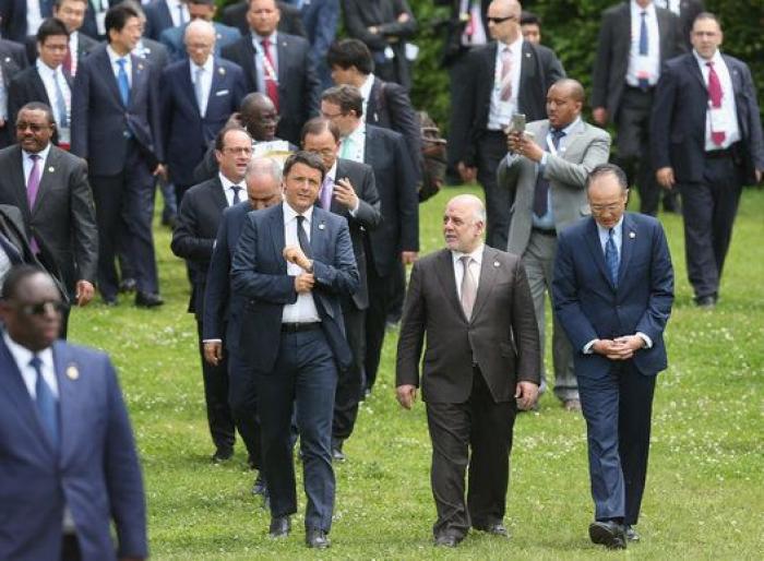 Miles de personas se manifiestan entre Hendaya e Irún contra la cumbre del G7